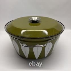 Cocotte vintage Catherine Holm de Norvège en émail Avocado White Lotus 12,5 avec couvercle