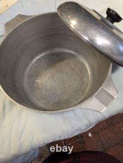 Cocotte vintage MagnaLite, pot couvert 6 qu. avec couvercle fabriqué aux États-Unis, GHC