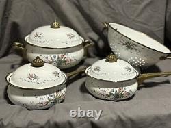 Collection de cuisine en métal émaillé floral VTG et laiton