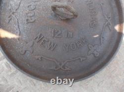Couvercle en fonte ornée rare POCASSET No 4 NEW YORK 12 pouces, poêle ou cocotte