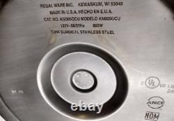 Cuisinière en acier inoxydable Americraft 5 Qt avec couvercle électrique en fonte émaillée