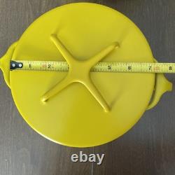 Deux casseroles DANSK France KOBENSTYLE ENAMEL JAUNE avec couvercle TIRVET 4 et 2 QT