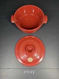 Emile Henry cocotte ronde en céramique de 4,2 qt avec couvercle, rouge bordeaux