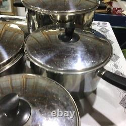 Ensemble de 16 pièces de casseroles en acier inoxydable Sears Heat Core avec couvercle, casserole, bain-marie et cocotte.