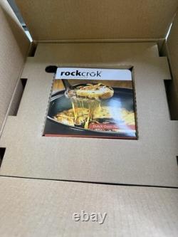 Ensemble de 2 pièces de cocotte en fonte Rockcrok Everyday de Pampered Chef, 4 Qt avec couvercle et recettes, neuf dans la boîte.