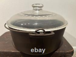 Fait ancien propre Wagner Ware Sidney O four hollandais 1268 D avec couvercle en verre Pyrex C-8