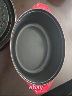 Faitout en fonte émaillée rouge ovale de 8 Qt Kirkland Signature