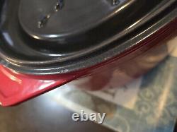 Faitout en fonte émaillée rouge ovale de 8 Qt Kirkland Signature