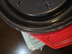 Faitout en fonte émaillée rouge ovale de 8 Qt Kirkland Signature