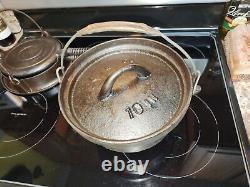 Faitout en fonte néerlandaise antique avec couvercle, pot de 10 pouces avec marque de portail, à trois pattes, des années 1800