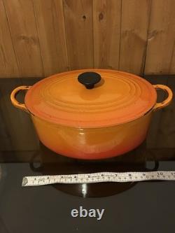 Faitout ovale en fonte émaillée orange flamme vintage Le Creuset 9 x 7 pouces