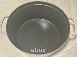 Faitout rond en fonte Staub de 7 qt, rose