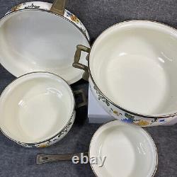 Fissler Ensemble de 7 pièces en émail des années 1960 avec poignées en laiton Nouveau Amsterdam