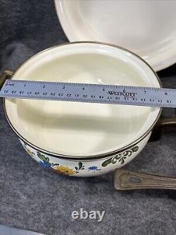 Fissler années 1960 Milieu du siècle 7 pièces en émail avec poignées en laiton New Amsterdam