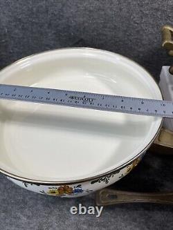 Fissler années 1960 Milieu du siècle 7 pièces en émail avec poignées en laiton New Amsterdam