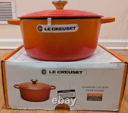 Fonte en fonte, cocotte ronde signature, 7,25 qt, couleur Flame, par Le Creuset