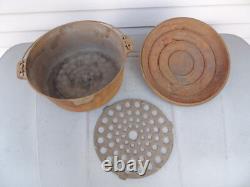 Griswold Grande Logo Fonte #10 Cocotte Hollandaise Erie 835 avec Couvercle 2553 + Trivet, 1920