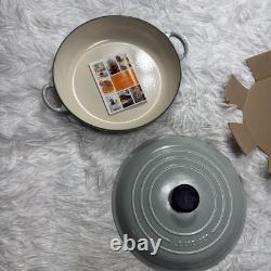 LE CREUSET 30 Cocotte Française Avec Couvercle En Rare Gris Pastel Fabriqué En France Neuf