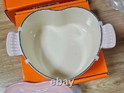 LE CREUSET Cocotte en fonte en forme de cœur D'amour 2L ROSE COQUILLAGE NIB