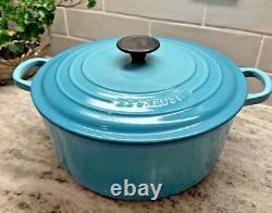 La Cocotte en Fonte Le Creuset Bleu des Caraïbes #26, 5,5 Qt. Excellent État