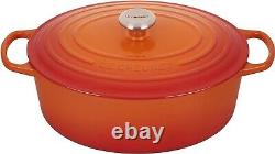 La Cocotte ovale en fonte émaillée Le Creuset Signature, 8 L