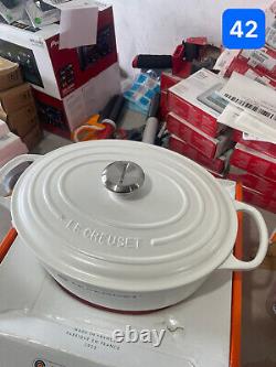 La Cocotte ovale en fonte émaillée Le Creuset avec couvercle, 6,75 litres, en coton