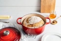 La cocotte ronde en fonte Le Creuset Signature de 3,5 litres Cerise
