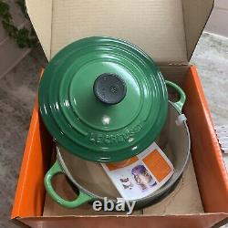 Le Creuset #18 Casserole Ronde Tradition 2 Qt COULEUR RARE Bambou NIB R108