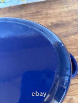 Le Creuset #23 Cocotte ovale 2 3/4 pintes. Cobalt bleu royal en fonte.