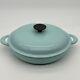 Le Creuset 26 Poêle à Braiser En Fonte Émaillée 10 Bleu France Couvercle Dôme Déformé
