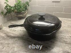 Le Creuset #27 Cocotte/Sauteuse Noire Cassadou en excellent état (EUC)