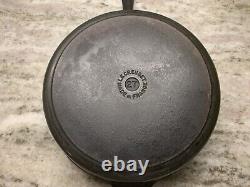 Le Creuset #27 Cocotte/Sauteuse Noire Cassadou en excellent état (EUC)