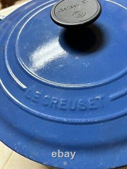 Le Creuset #28 7.25qt Cocotte en fonte émaillée bleue fabriquée en France