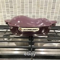 Le Creuset Casserole en Fonte Émaillée de 2,25 Qt Couleur Aubergine RARE