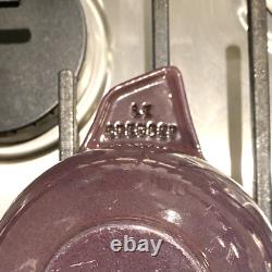Le Creuset Casserole en Fonte Émaillée de 2,25 Qt Couleur Aubergine RARE