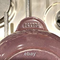 Le Creuset Casserole en Fonte Émaillée de 2,25 Qt Couleur Aubergine RARE