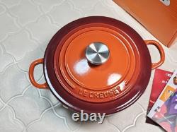 Le Creuset Cayenne 22 cm 3,5 Qt CLASSIC Cocotte Ronde BOUTON EN ACIER Rare NIB