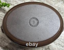 Le Creuset Cocotte Ovale en Fonte Émaillée 4,25 Qt #27 Marron avec Couvercle L92