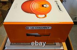 Le Creuset Cocotte Ovale en Fonte Émaillée Signature, 5,5 L, Cerise