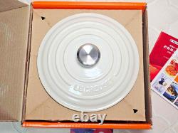 Le Creuset Cocotte Ronde 20cm 2-3/4 Qt Meringue en Fonte Non Utilisée