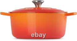 Le Creuset Cocotte Ronde Émaillée en Fonte Signature avec Couvercle 5-1/2 Quarts Flame