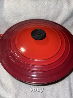 Le Creuset Cocotte Ronde en Fonte 30 6,75 qt. Rouge Cerise avec Couvercle