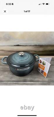 Le Creuset Cocotte Ronde en Fonte Émaillée 4,5 Quart Couleur Océan Neuf