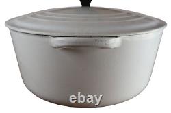 Le Creuset Cocotte en Fonte Émaillée Blanche 5,5 L avec Couvercle Ustensiles de Cuisine Classiques