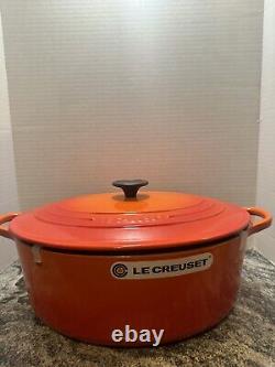 Le Creuset Cocotte ovale en fonte émaillée, 8 quarts, Flame NIB