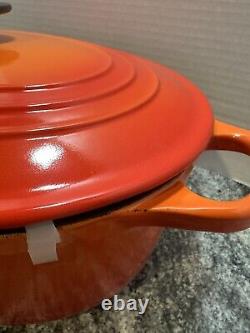 Le Creuset Cocotte ovale en fonte émaillée, 8 quarts, Flame NIB