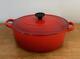 Le Creuset Cocotte Ovale En Fonte émaillée Cerise Rouge + Couvercle 23 2,75 Litres Prix De Détail 290$