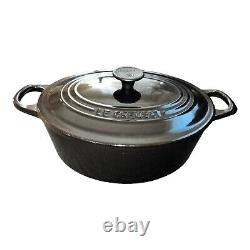 Le Creuset Cocotte ovale en fonte émaillée noire n° 25 avec couvercle 3,5 litres