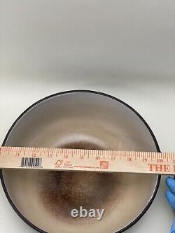 Le Creuset Enzo Mari #26 La Mama 5½QT Cocotte en fonte émaillée marron