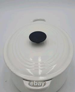Le Creuset France Cocotte Ovale Four Hollandais #27 Blanc Fonte 4,5 Quart Couvercle